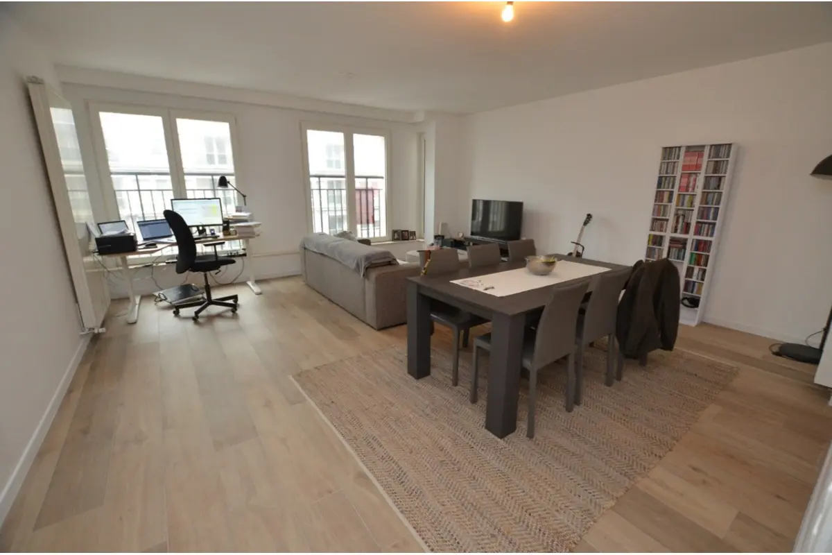 Appartement te  in Oostende 8400 900.00€ 2 slaapkamers m² - Zoekertje 635870