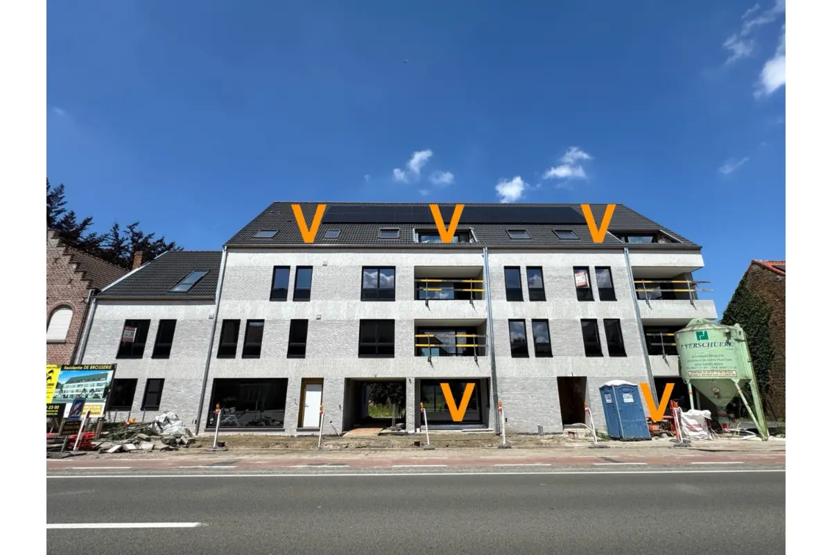 Appartement te  koop in Sint-Andries 8200 325000.00€ 1 slaapkamers 72.00m² - Zoekertje 635901