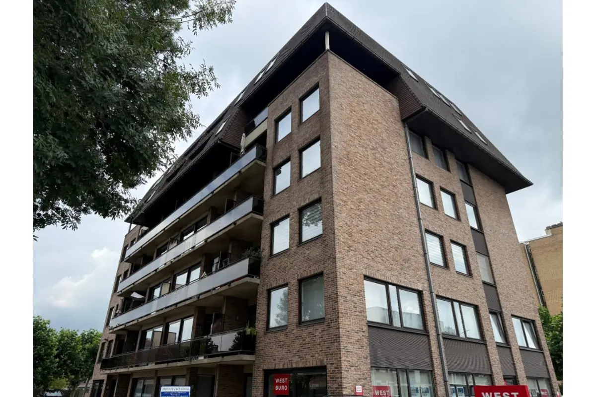 Appartement te  in Roeselare 8800 700.00€ 2 slaapkamers m² - Zoekertje 636221