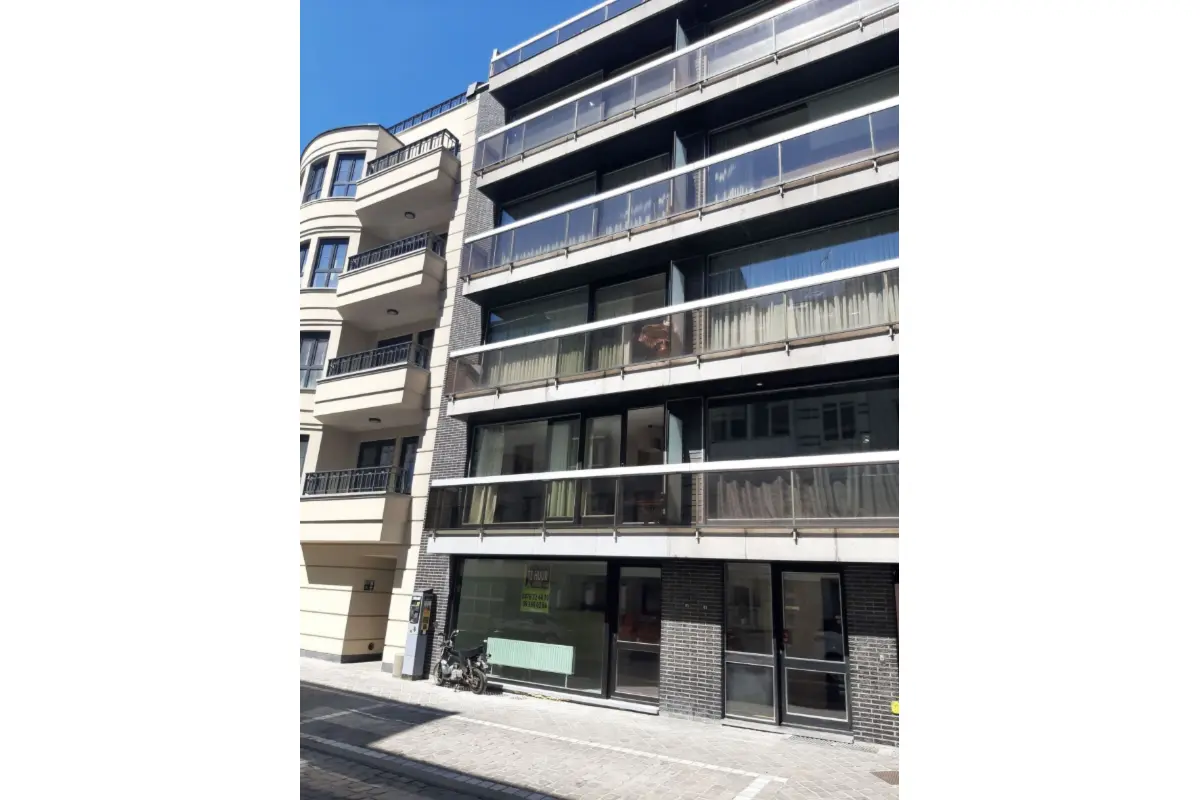 Appartement te  huur in Oostende 8400 775.00€ 2 slaapkamers 90.00m² - Zoekertje 636467