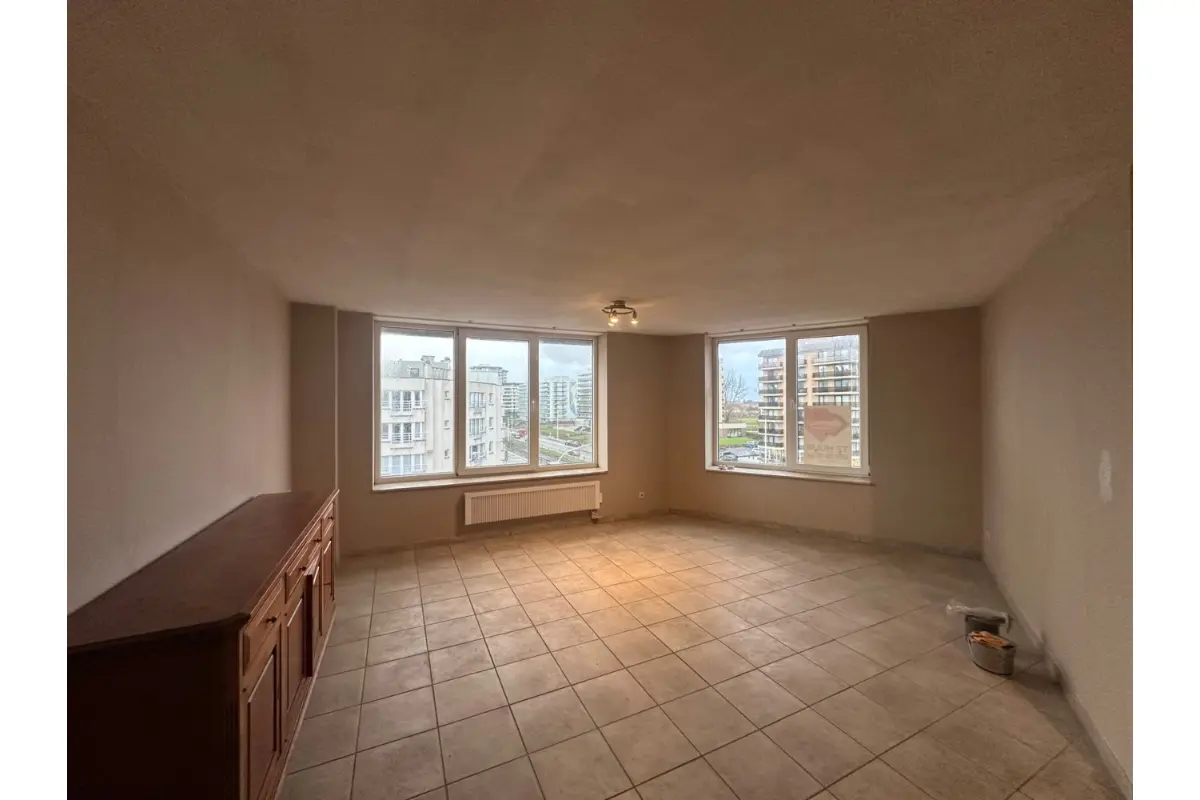 Appartement te  huur in Oostende 8400 900.00€ 2 slaapkamers m² - Zoekertje 635913