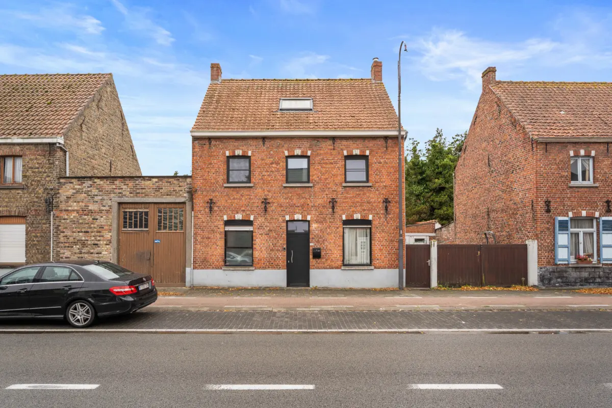 Huis te  koop in Damme 8340 298800.00€ 5 slaapkamers 176.00m² - Zoekertje 635881