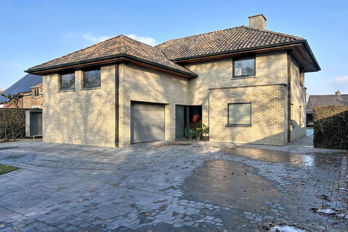 Huis te  koop in Hulste 8531 658000.00€ 4 slaapkamers 253.00m² - Zoekertje 637257