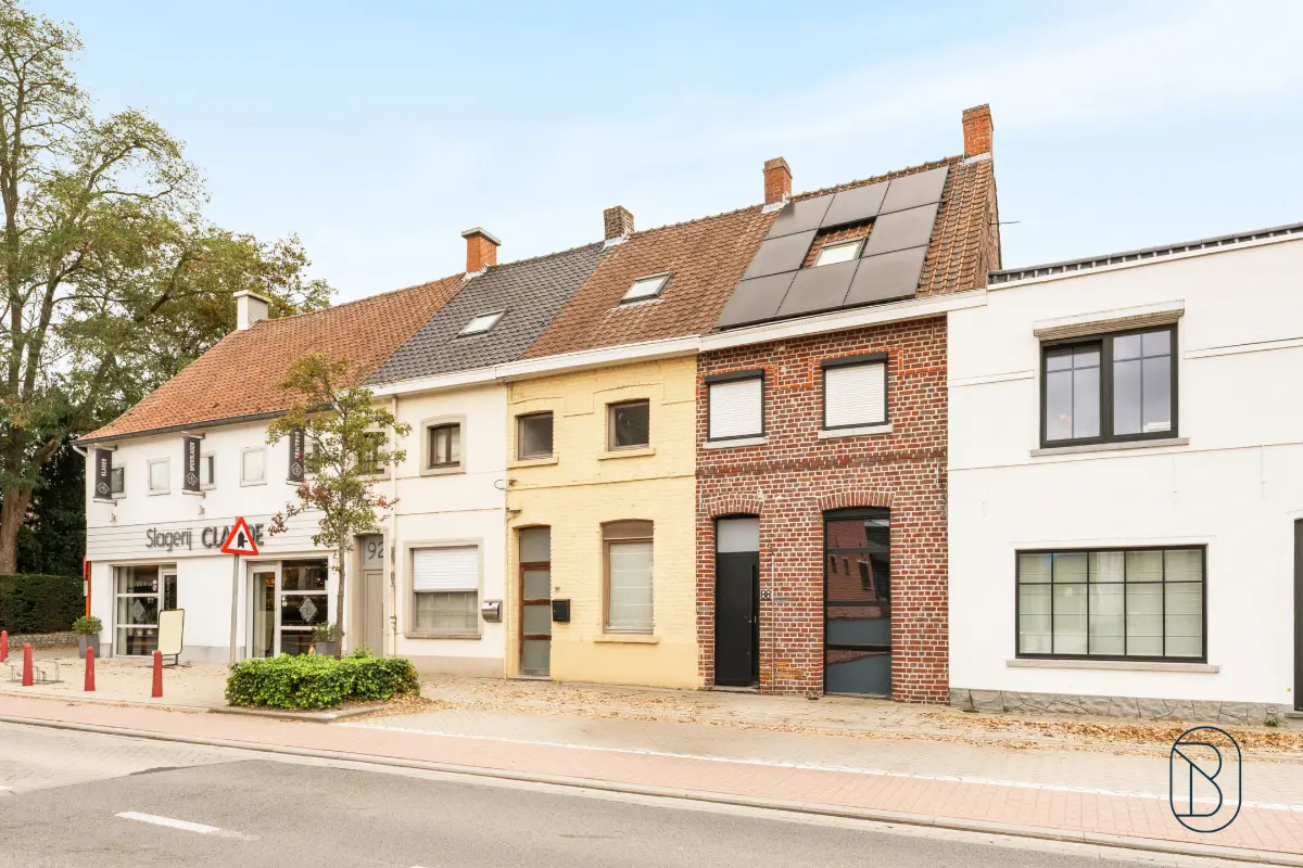 Huis te  koop in Anzegem 8570 245000.00€ 3 slaapkamers 145.00m² - Zoekertje 637555