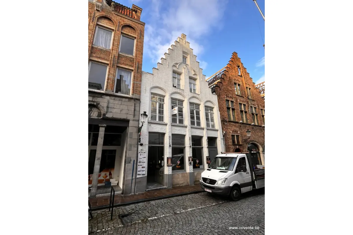 Appartement te  huur in Brugge 8000 850.00€ 2 slaapkamers 109.00m² - Zoekertje 636856
