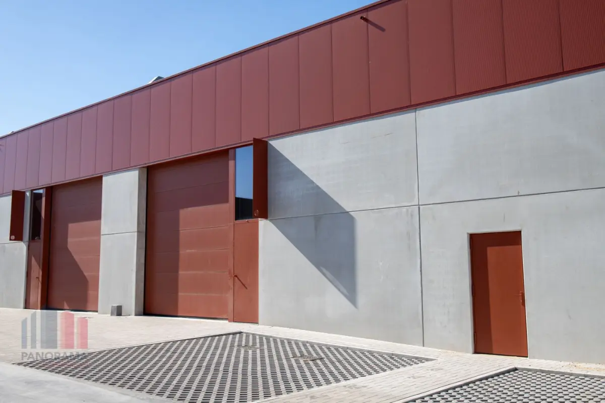 Handelszaak te  koop in Izegem 8870 311110.00€  slaapkamers 199.00m² - Zoekertje 637918