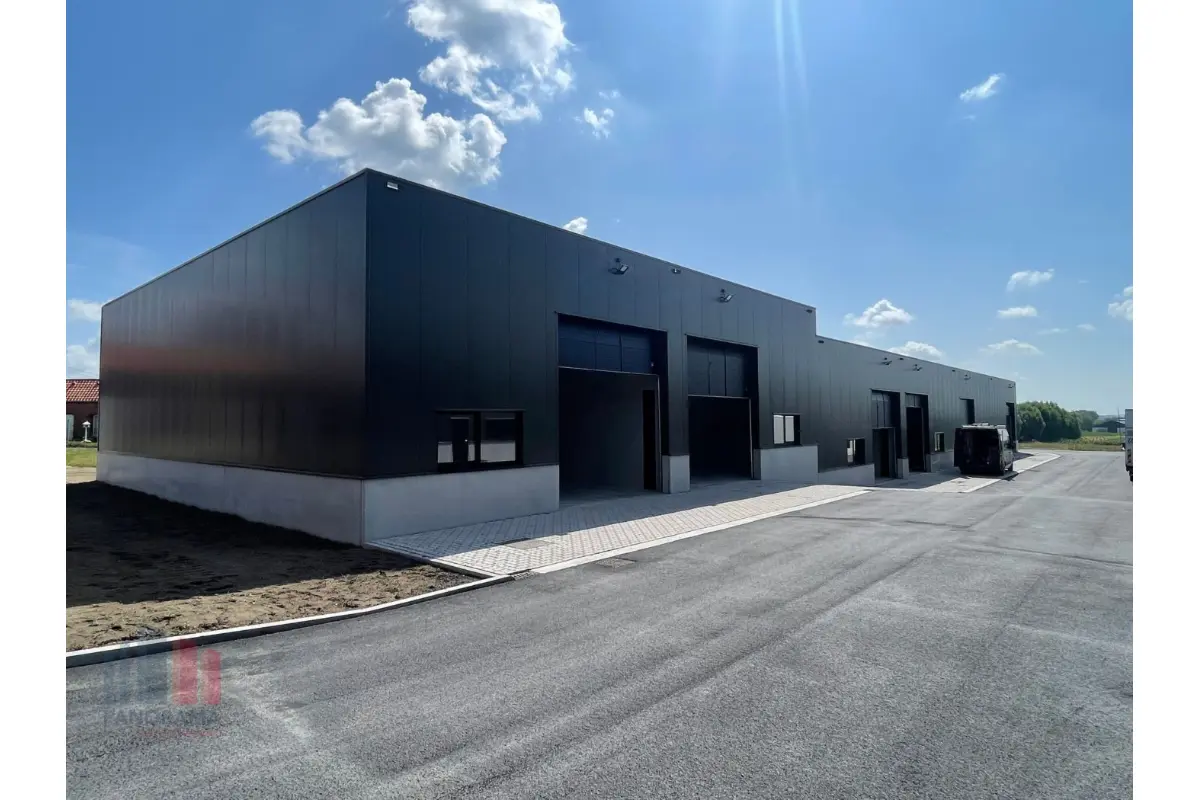 Handelszaak te  huur in Tielt 8700 921.00€  slaapkamers 170.00m² - Zoekertje 637928