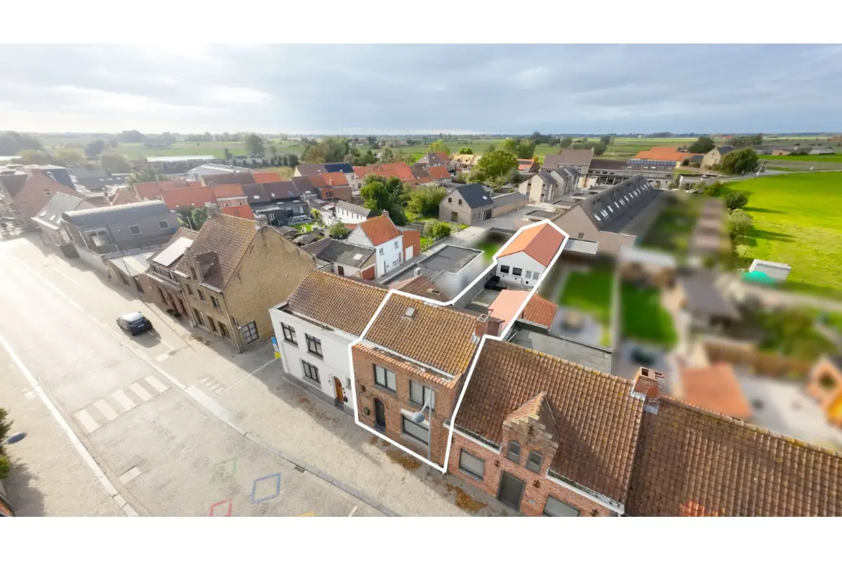 Appartementsgebouw te  koop in Diksmuide 8600 335000.00€ 3 slaapkamers 139.00m² - Zoekertje 639220