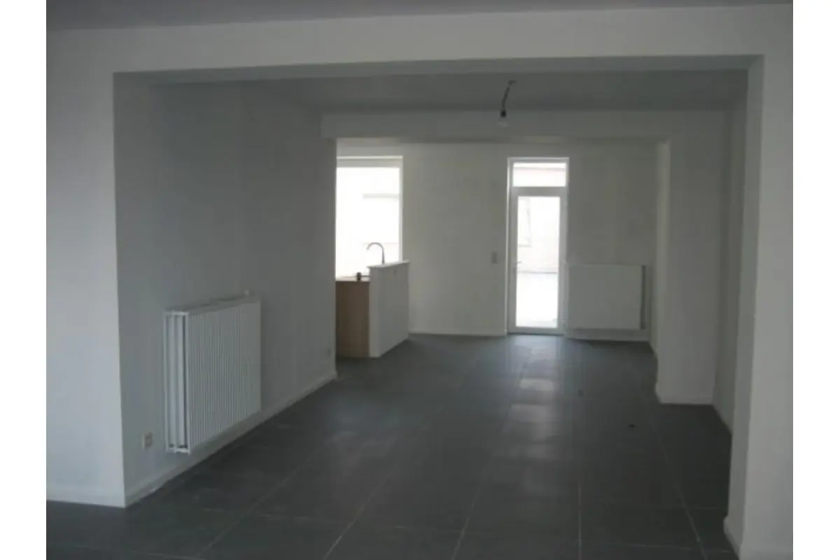 Huis te  huur in Zwevegem 8550 775.00€ 4 slaapkamers m² - Zoekertje 639586