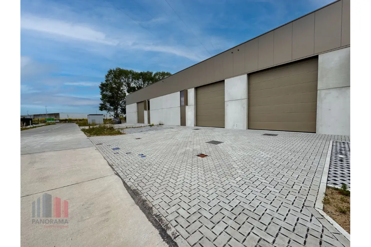 Handelszaak te  koop in Roeselare 8800 120500.00€  slaapkamers 60.00m² - Zoekertje 639886