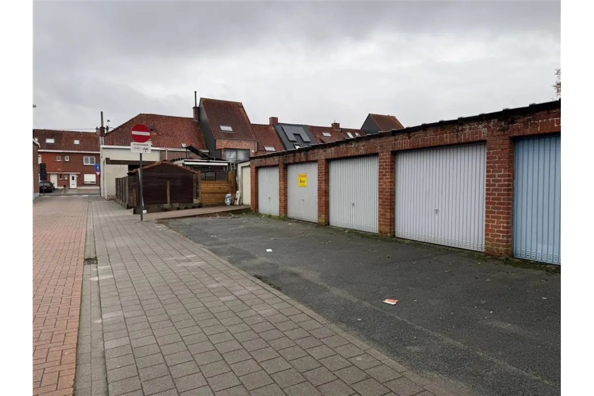 Box te  huur in Roeselare 8800 65.00€  slaapkamers m² - Zoekertje 640420