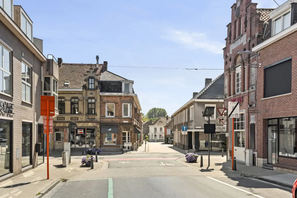 Huis te  koop in Deerlijk 8540 294000.00€ 3 slaapkamers 131.00m² - Zoekertje 641032