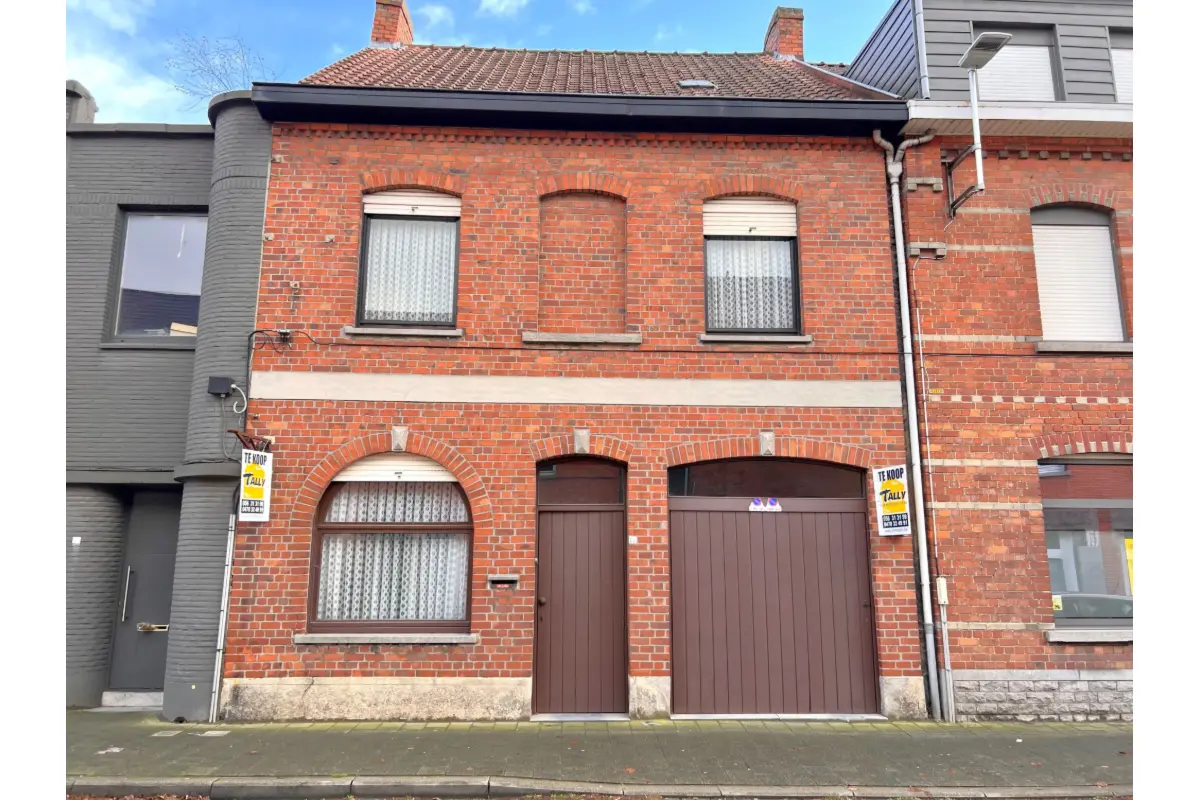 Huis te  koop in Wervik 8940 159500.00€ 3 slaapkamers 155.00m² - Zoekertje 642025