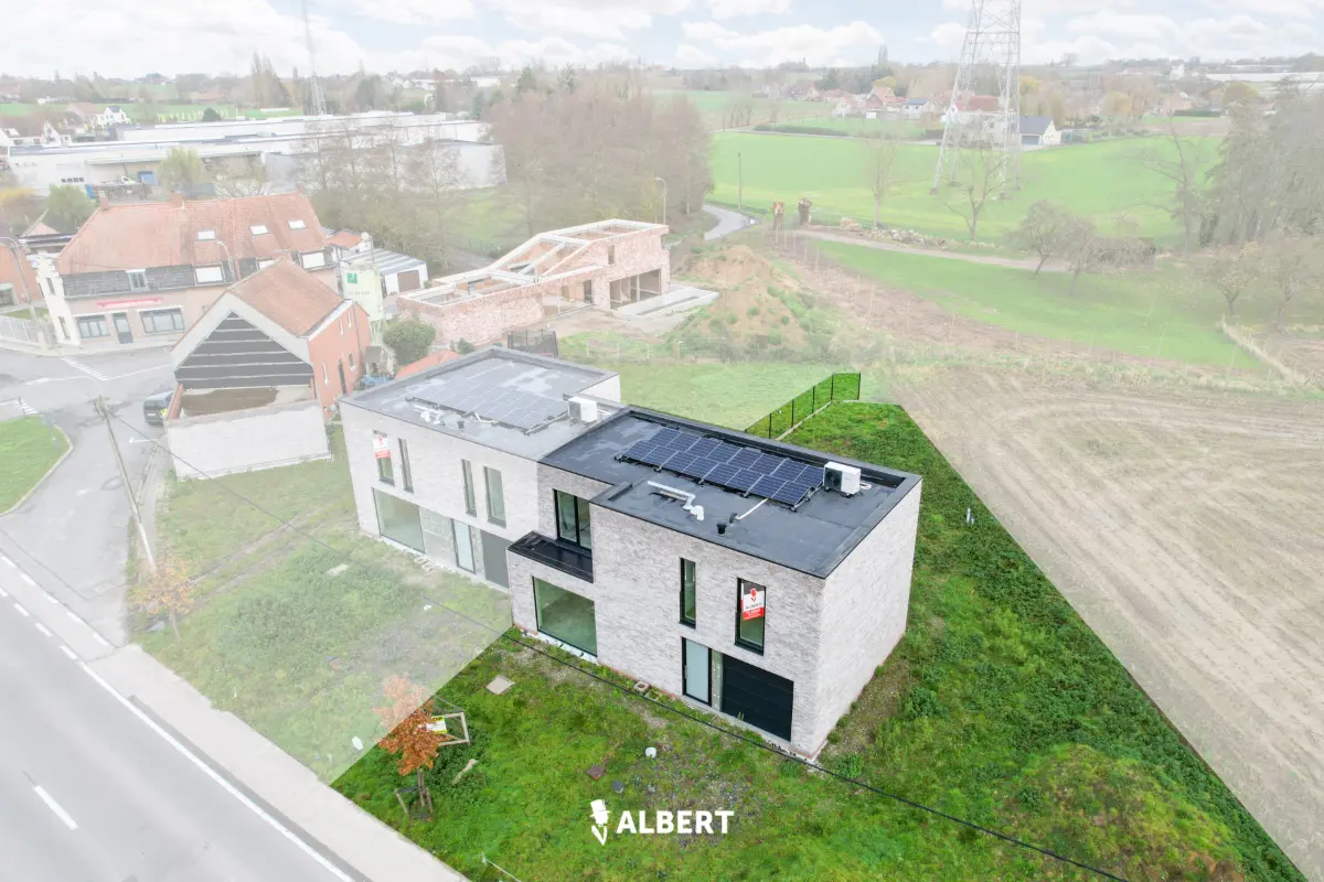 Huis te  koop in Hulste 8531 460000.00€ 3 slaapkamers 178.12m² - Zoekertje 642110