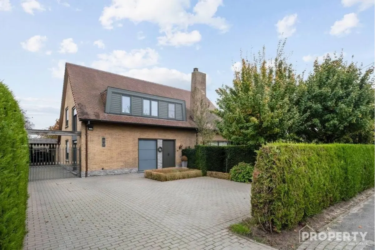 Villa te  koop in Ledegem 8880 460000.00€ 4 slaapkamers 225.00m² - Zoekertje 642178