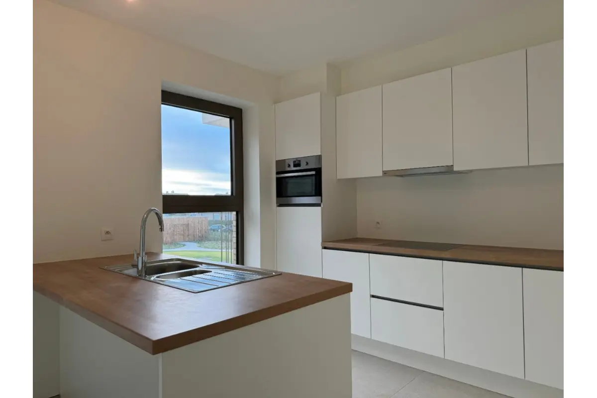 Appartement te  huur in Veurne 8630 875.00€ 2 slaapkamers 93.00m² - Zoekertje 642070