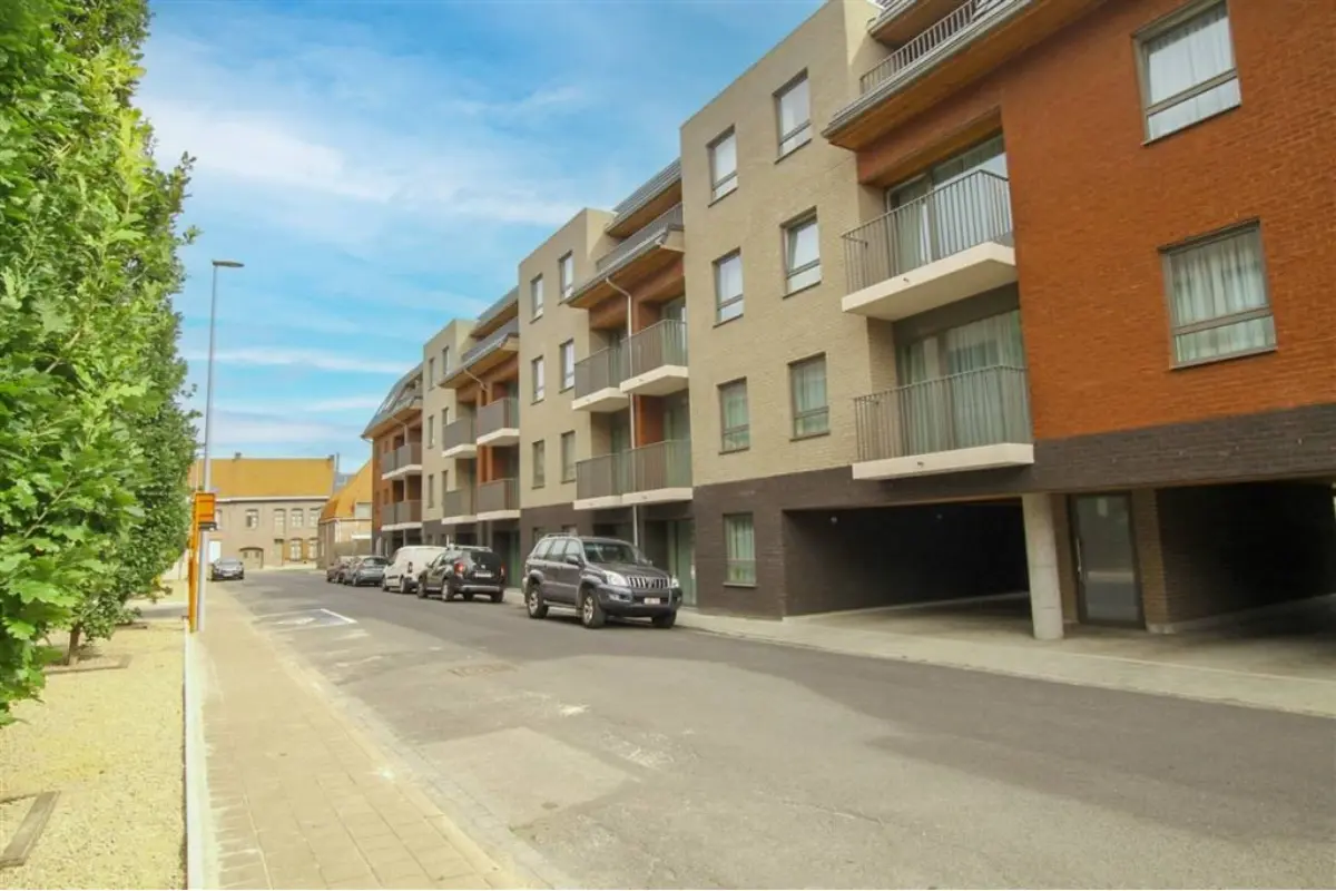 Appartement te  koop in Wevelgem 8560 149000.00€ 2 slaapkamers 70.00m² - Zoekertje 642206