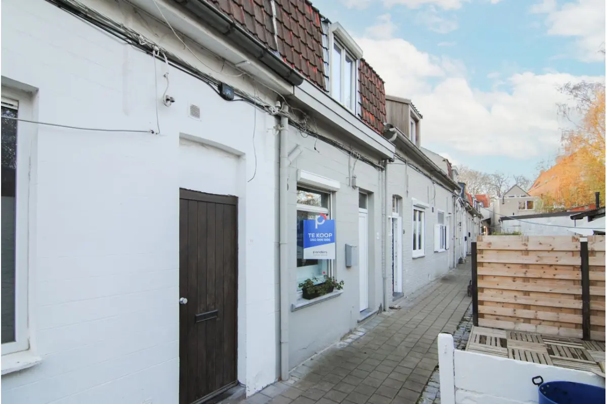 Bungalow te  koop in Kortrijk 8500 149000.00€ 1 slaapkamers 40.00m² - Zoekertje 643075