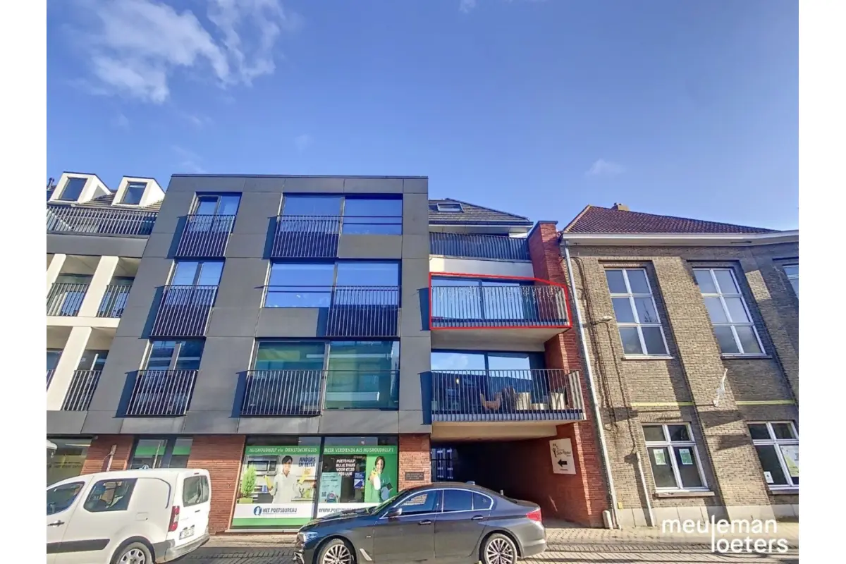 Appartement te  huur in Oostkamp 8020 720.00€ 2 slaapkamers m² - Zoekertje 643128