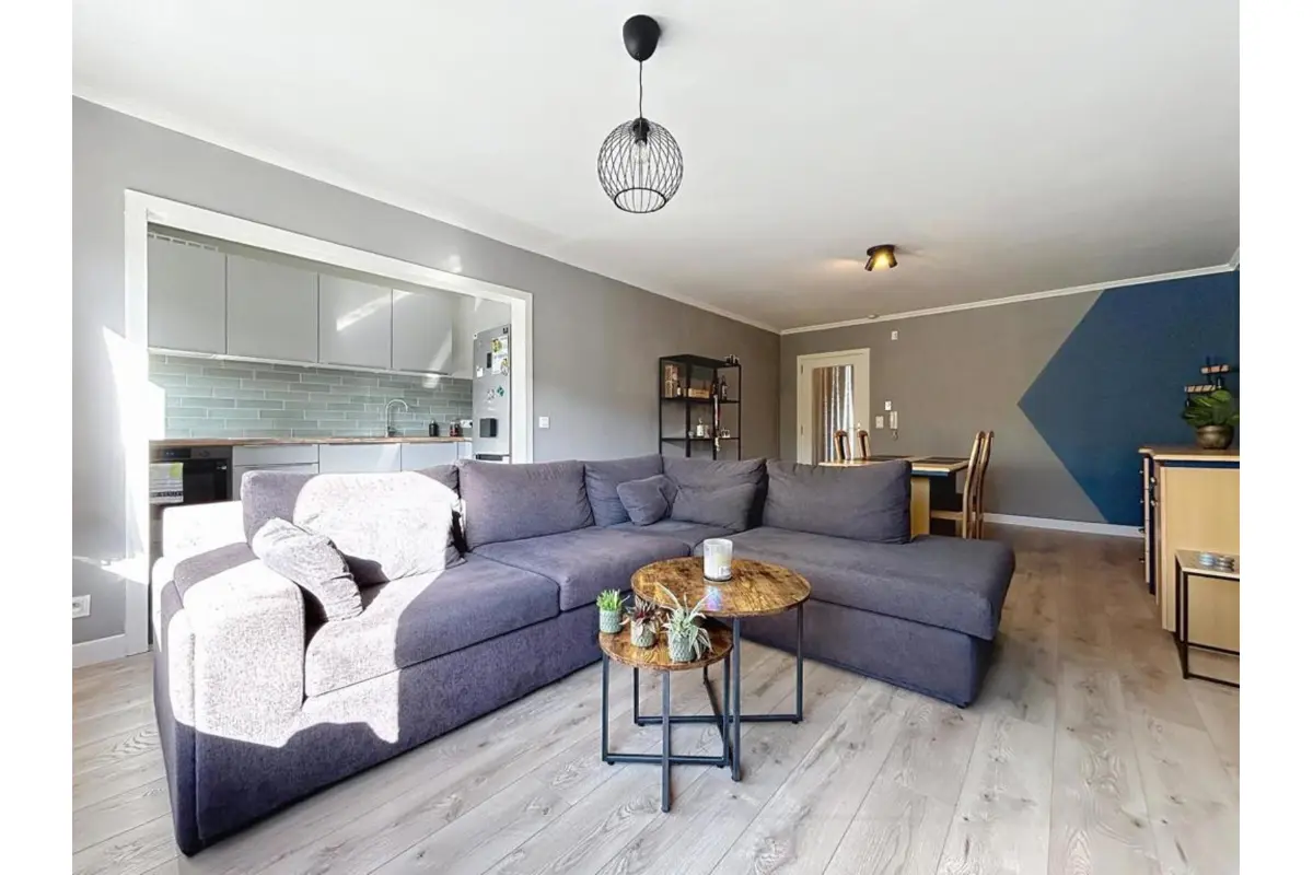 Appartement te  koop in Harelbeke 8530 169000.00€ 2 slaapkamers 84.00m² - Zoekertje 644070