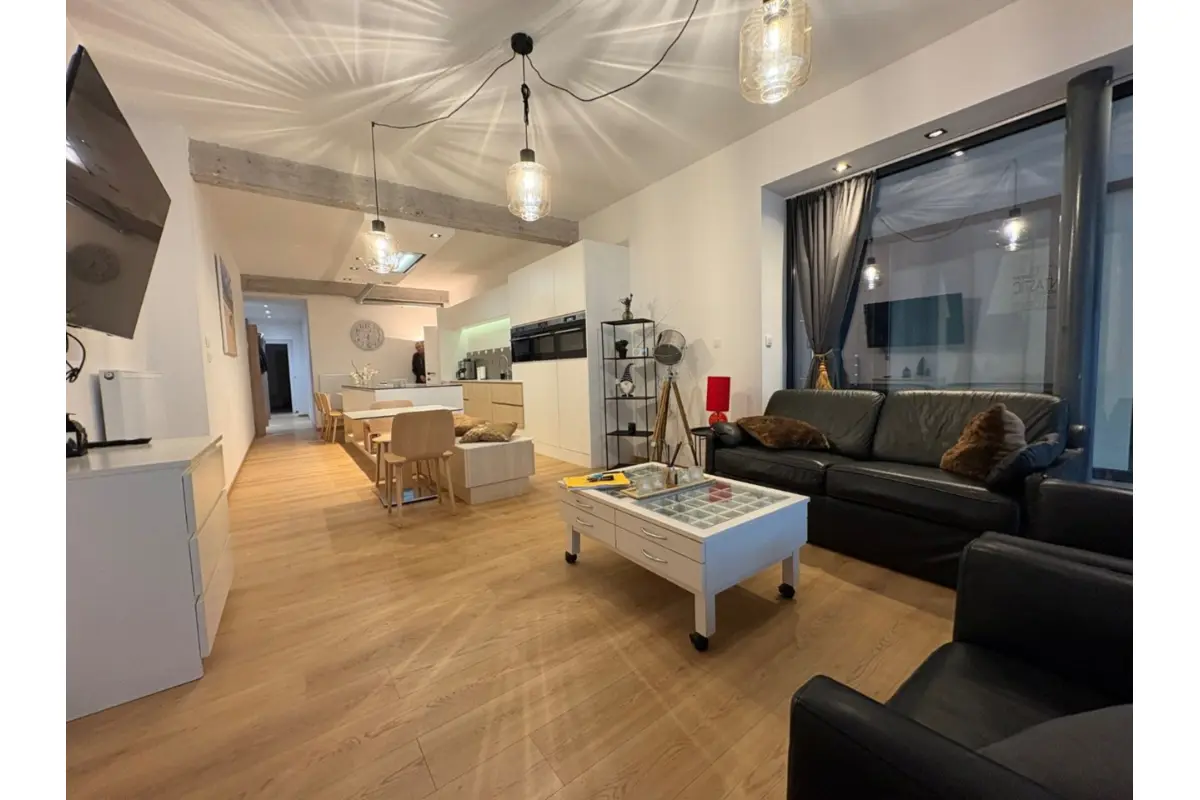 Loft te  huur in Koksijde 8670 1200.00€ 2 slaapkamers 90.00m² - Zoekertje 643614