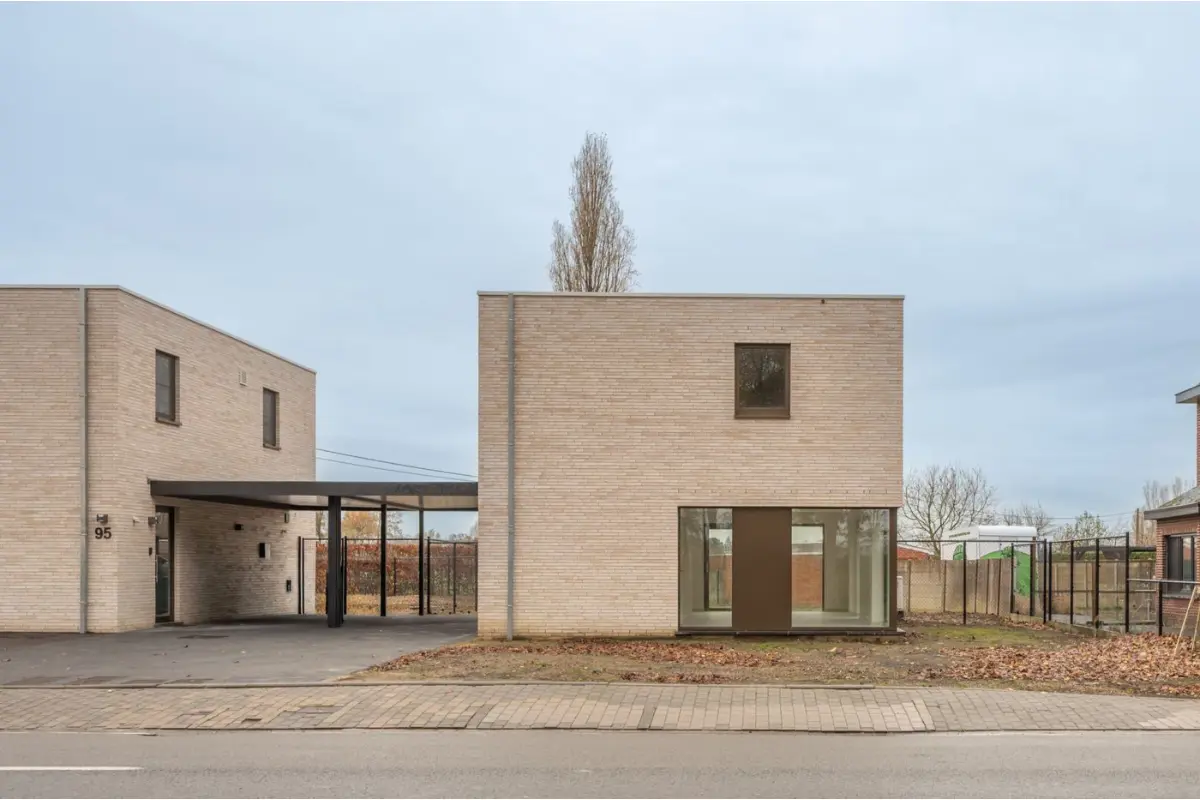 Huis te  koop in Beernem 8730 485000.00€ 4 slaapkamers 150.00m² - Zoekertje 643715