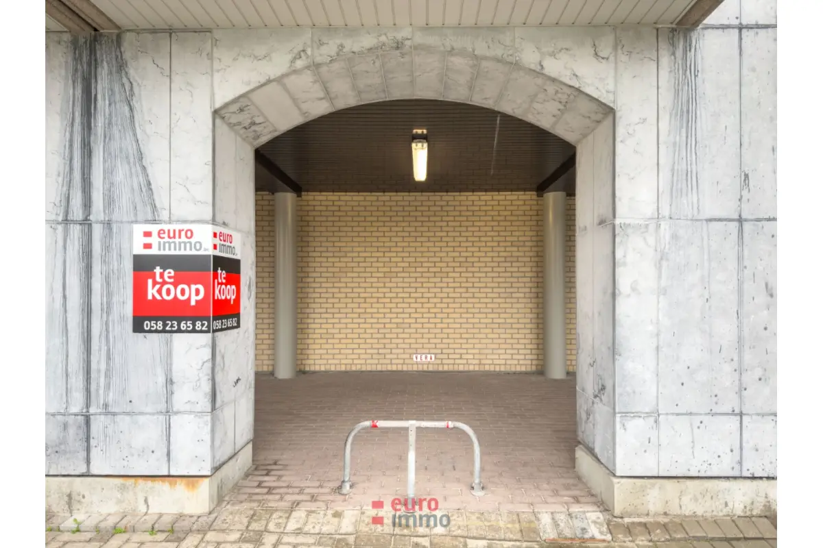 Parking & garage te  koop in Nieuwpoort 8620 34500.00€  slaapkamers m² - Zoekertje 643642