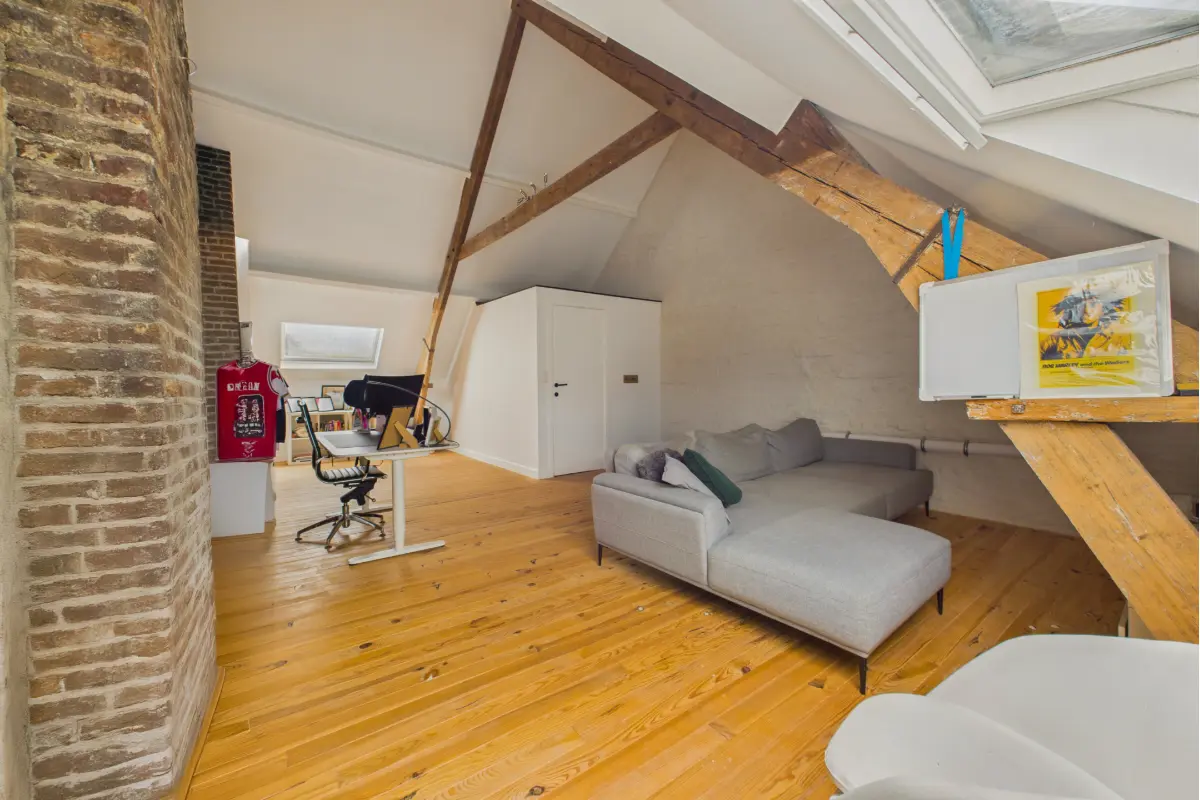 Huis te  koop in Kortrijk 8500 295000.00€ 4 slaapkamers 190.00m² - Zoekertje 643993