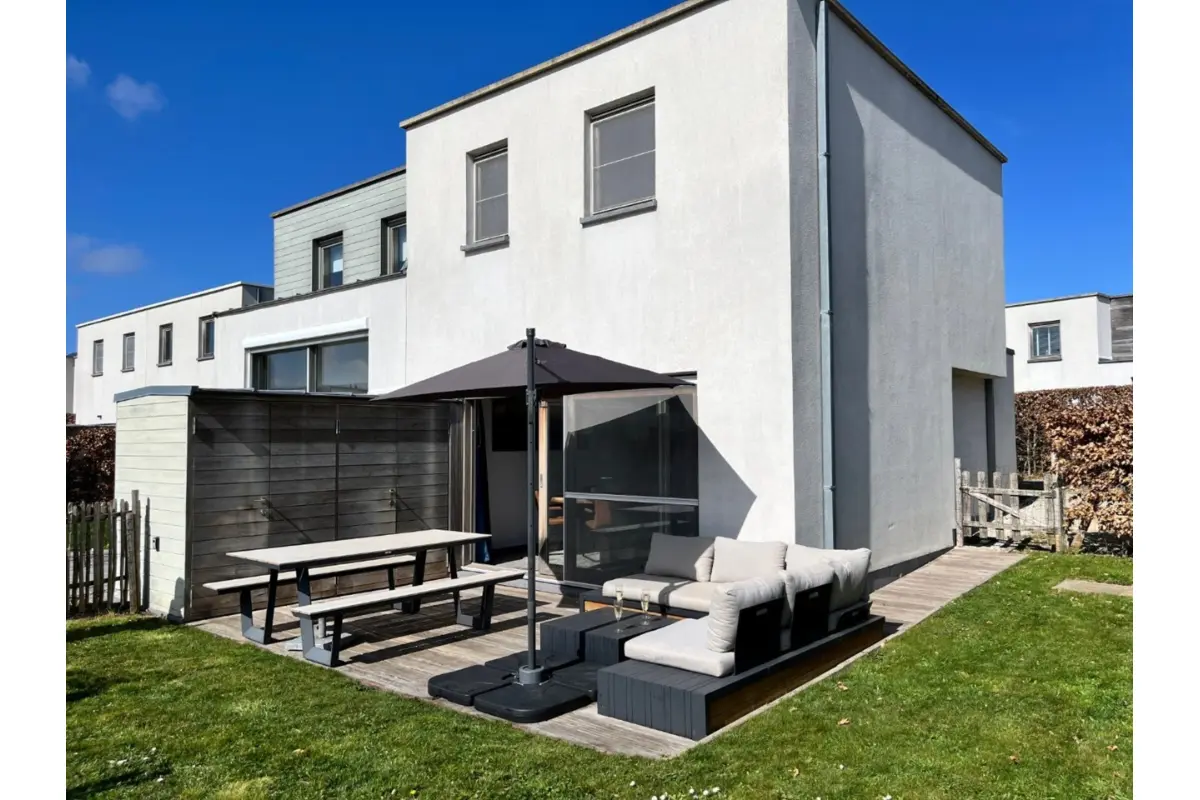 Huis te  koop in Koksijde 8670 333000.00€ 2 slaapkamers 80.00m² - Zoekertje 645919