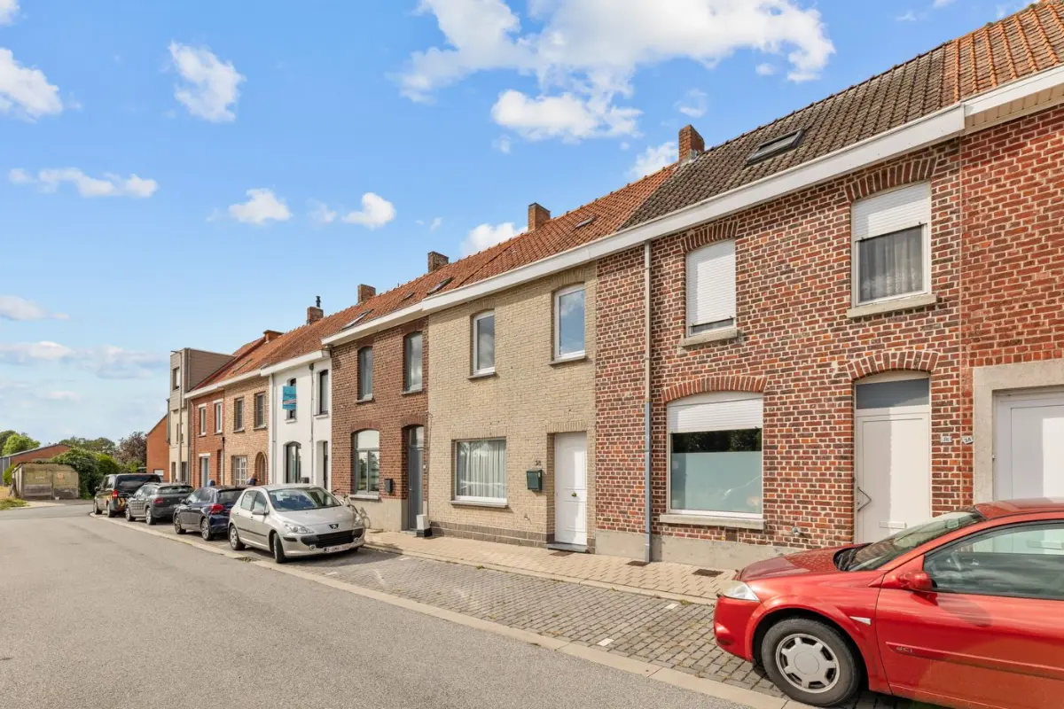 Huis te  koop in Ledegem 8880 219000.00€ 2 slaapkamers 115.00m² - Zoekertje 646078