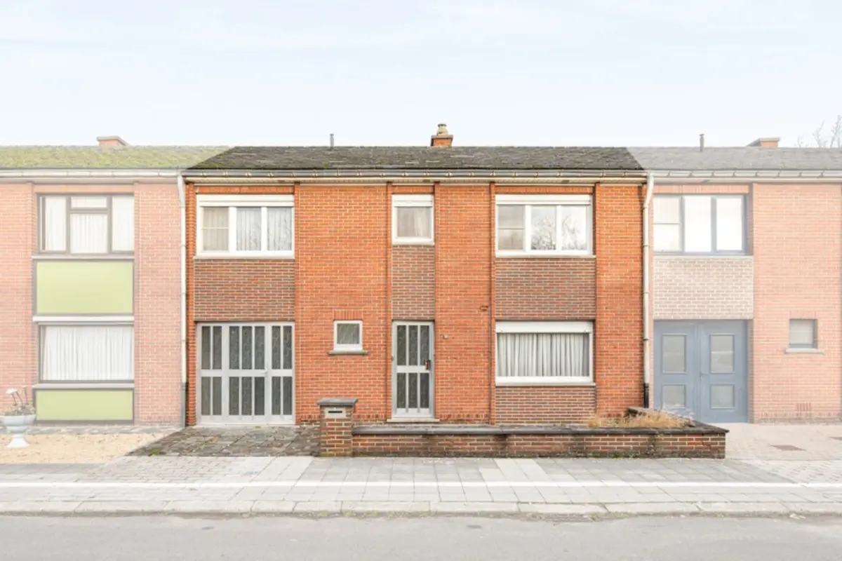 Huis te  in Gullegem 8560 210000.00€ 4 slaapkamers 200.00m² - Zoekertje 646087