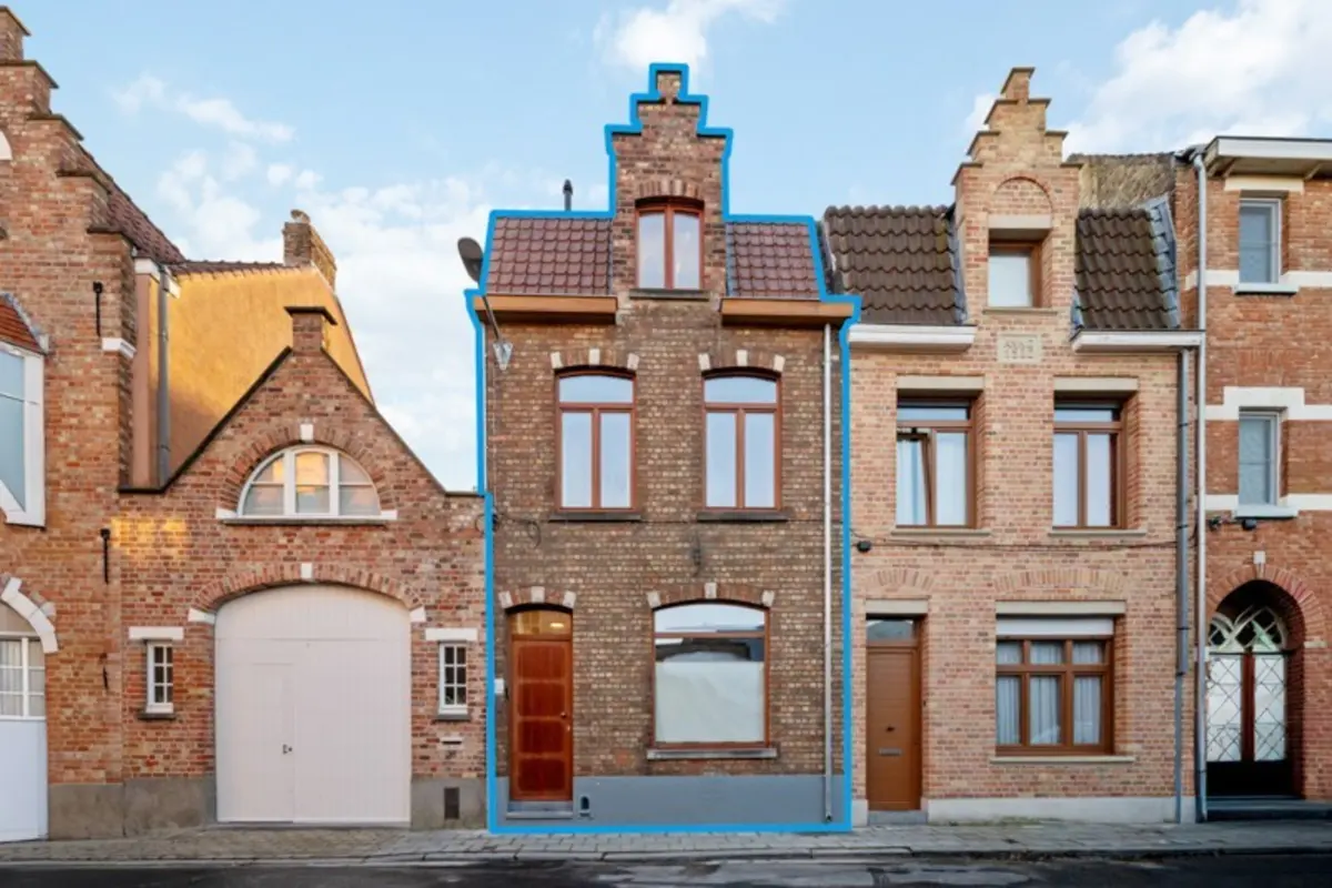 Huis te  koop in Brugge 8000 489000.00€ 3 slaapkamers m² - Zoekertje 646307