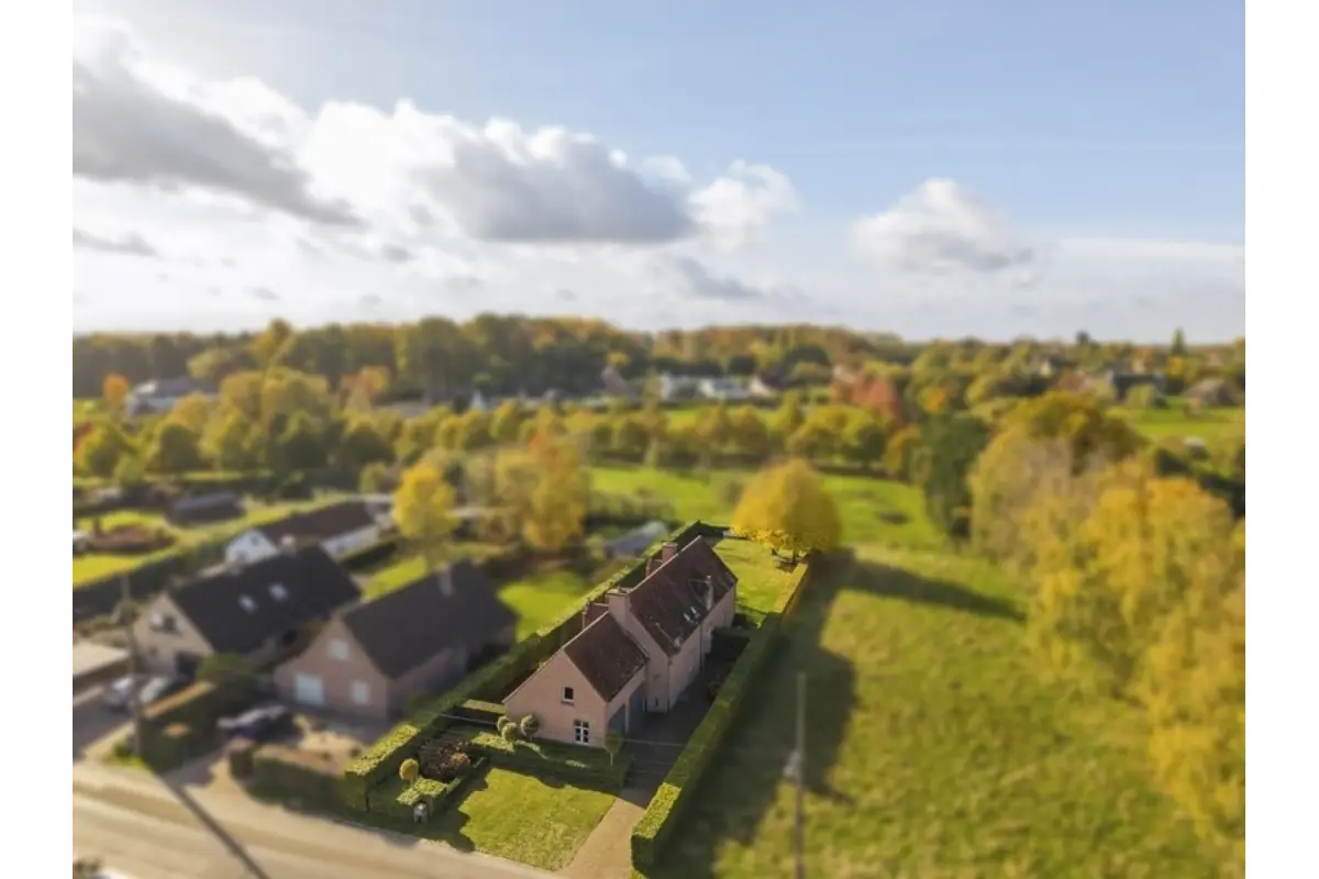 Huis te  koop in Heule 8501 725000.00€ 4 slaapkamers 304.00m² - Zoekertje 647532