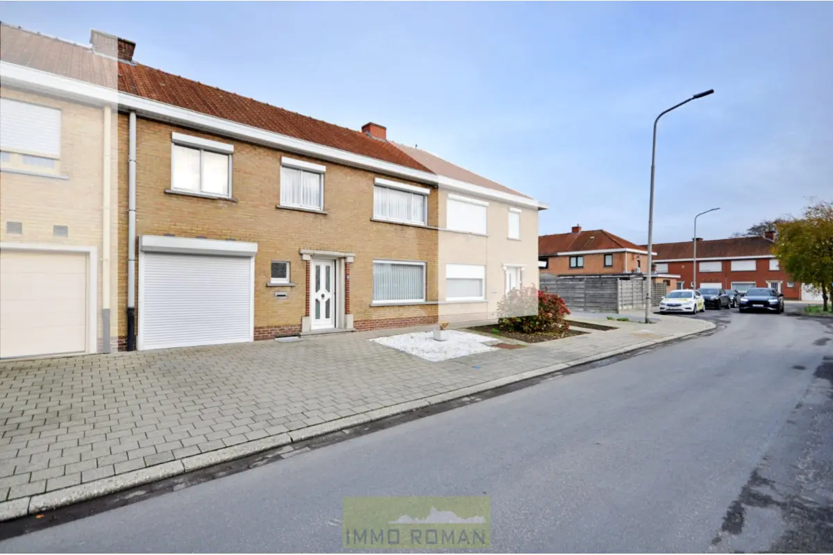 Appartementsgebouw te  koop in Anzegem 8570 210000.00€ 4 slaapkamers 142.00m² - Zoekertje 647898