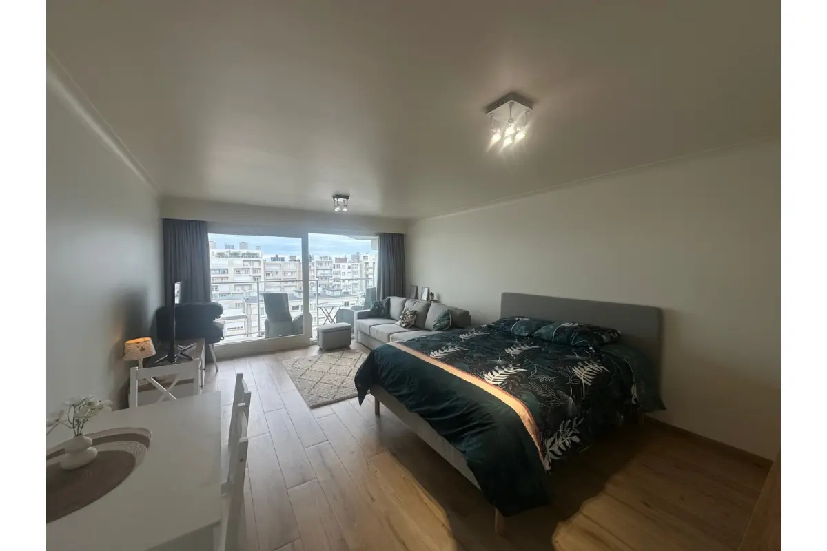 Appartement te  huur in Oostende 8400 750.00€  slaapkamers m² - Zoekertje 647955