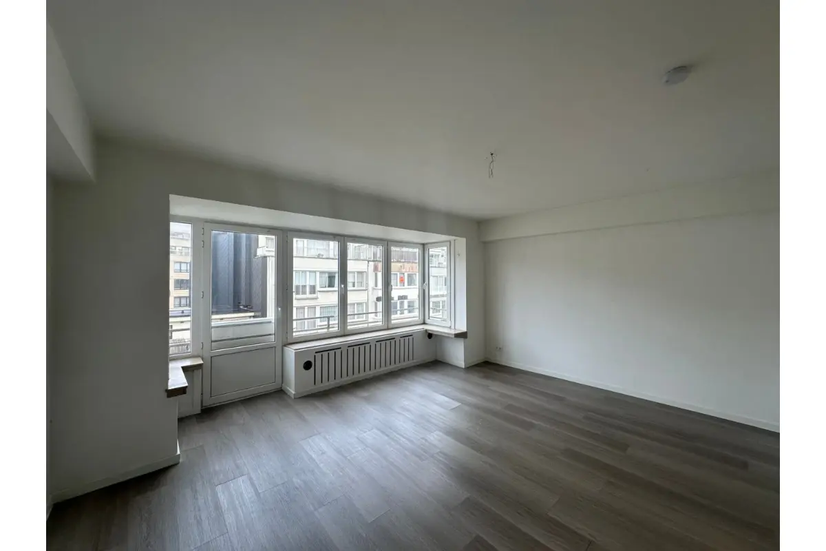 Appartement te  huur in Oostende 8400 795.00€ 2 slaapkamers 97.00m² - Zoekertje 647958