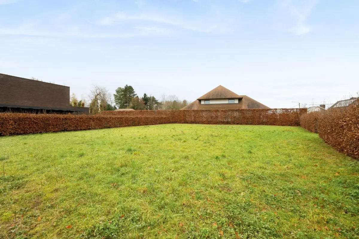 Bouwgrond te  koop in Roeselare 8800 243250.00€  slaapkamers m² - Zoekertje 648221