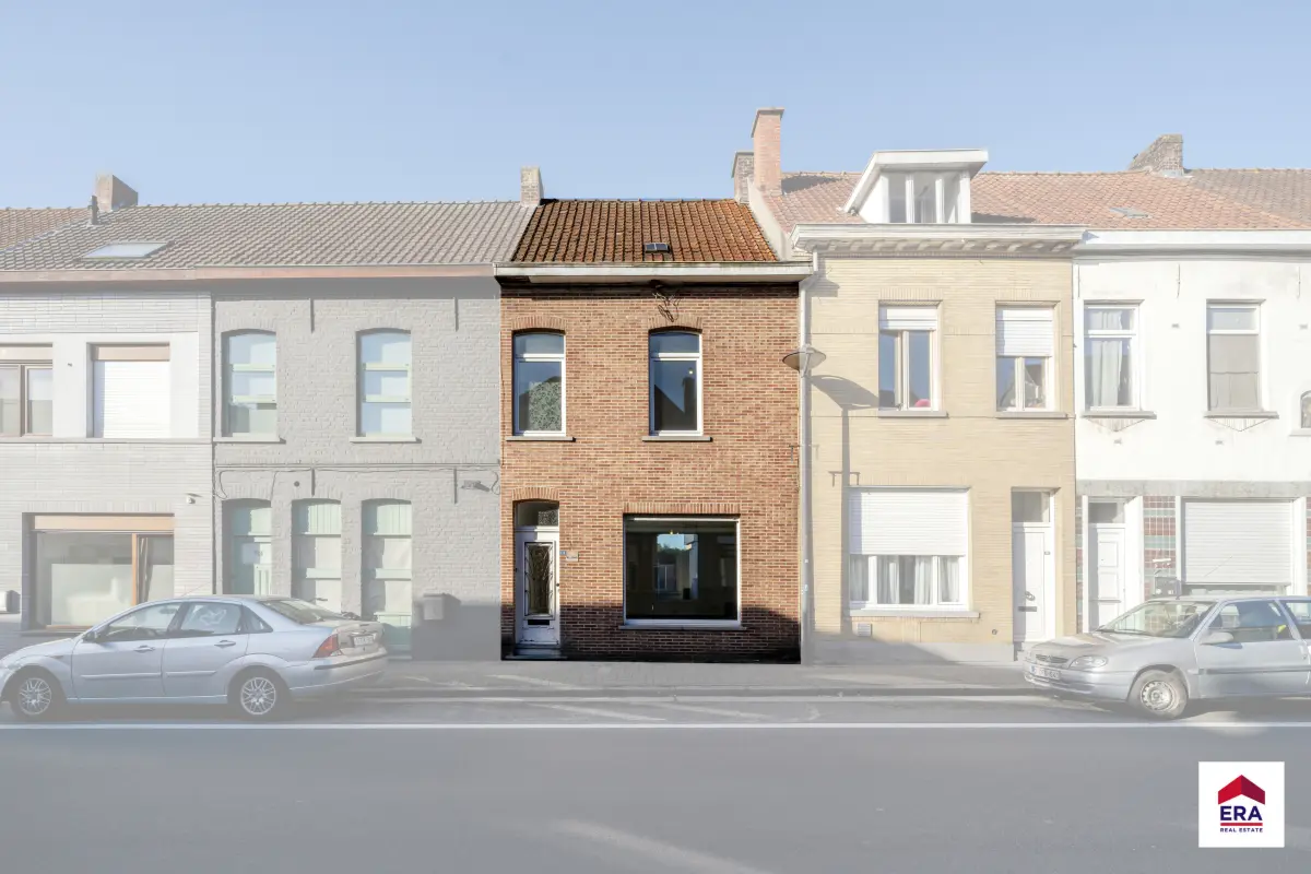 Huis te  koop in Tielt 8700 145000.00€ 2 slaapkamers 166.00m² - Zoekertje 649244