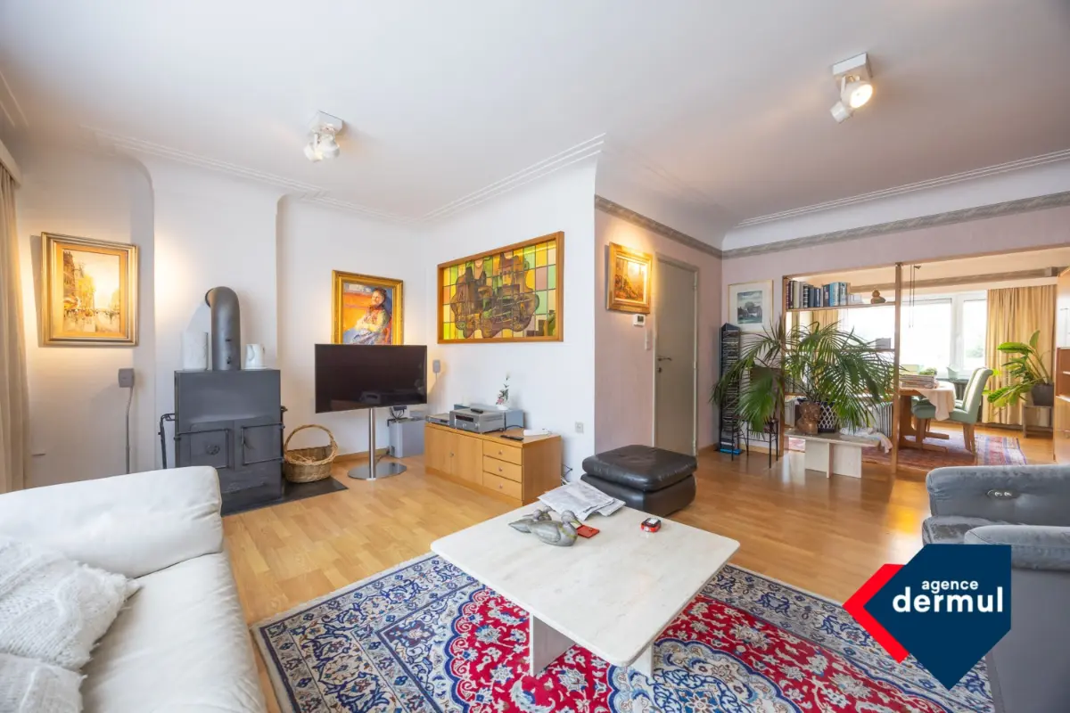 Huis te  in Oostende 8400 345000.00€ 3 slaapkamers 216.00m² - Zoekertje 648611