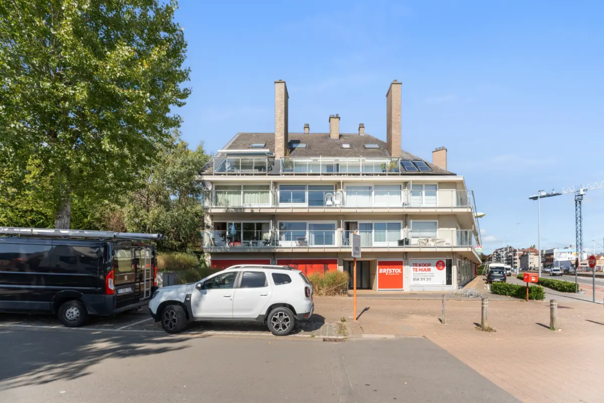 Parking & garage te  koop in Koksijde 8670 15000.00€  slaapkamers m² - Zoekertje 649240
