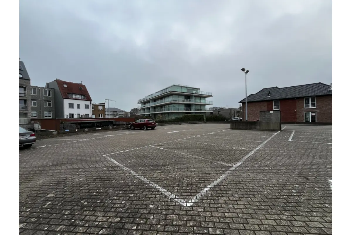 Box te  koop in Koksijde 8670 40000.00€  slaapkamers m² - Zoekertje 648680