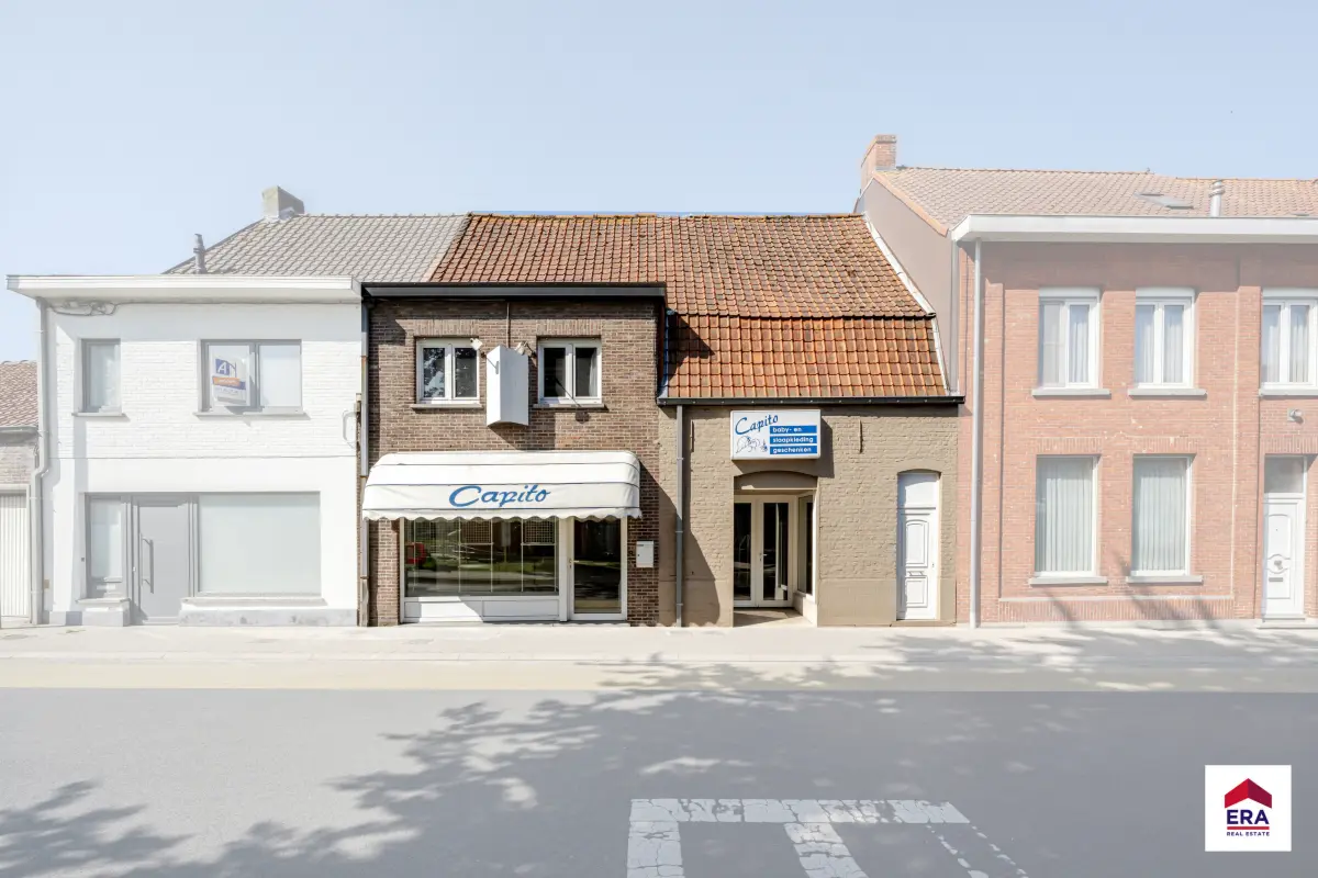 Handelszaak te  koop in Tielt 8700 219995.00€ 1 slaapkamers 162.00m² - Zoekertje 649250