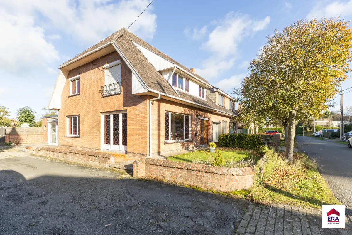 Huis te  koop in Koksijde 8670 329000.00€ 3 slaapkamers 178.00m² - Zoekertje 649151