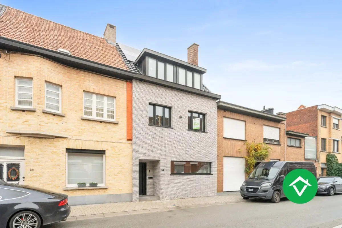 Huis te  koop in Roeselare 8800 409000.00€ 4 slaapkamers 202.00m² - Zoekertje 649344
