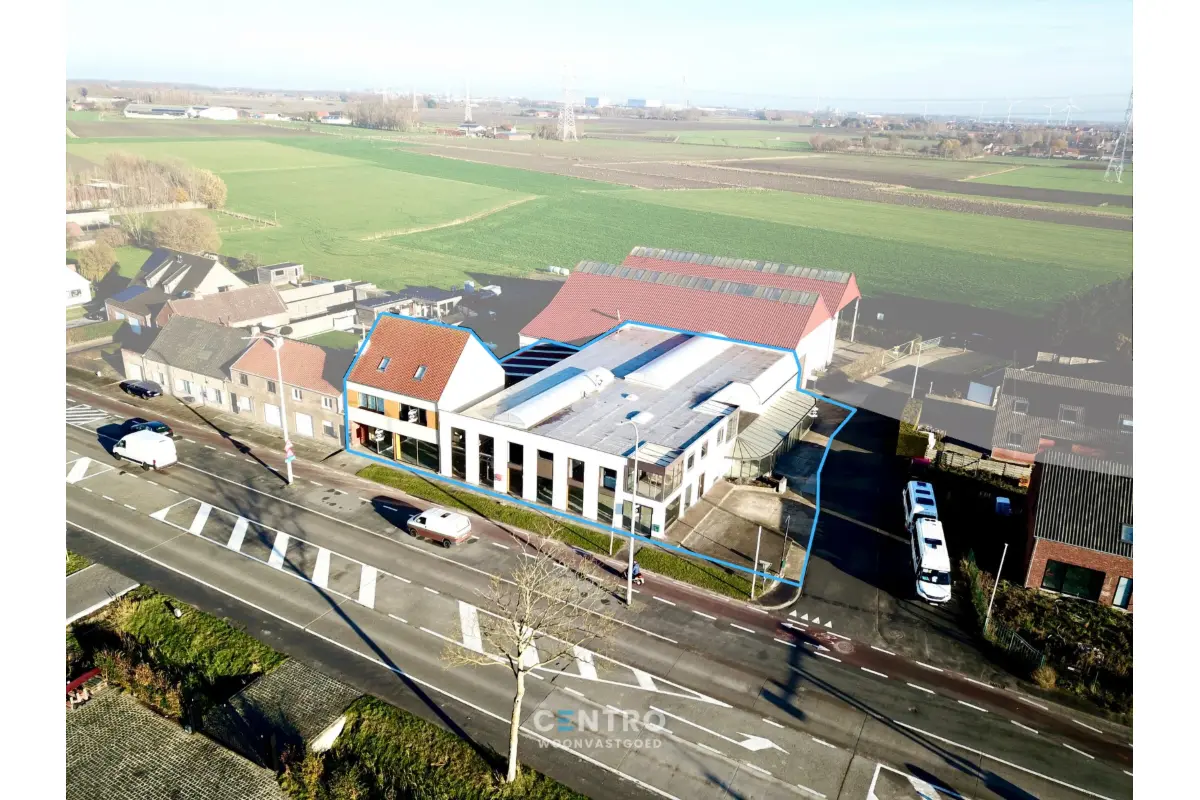 Appartementsgebouw te  koop in Zuienkerke 8377 875000.00€  slaapkamers 1109.00m² - Zoekertje 649303