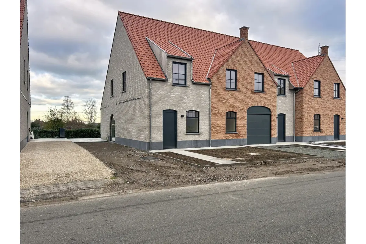 Huis te  koop in Lendelede 8860 495000.00€ 4 slaapkamers 200.00m² - Zoekertje 650614