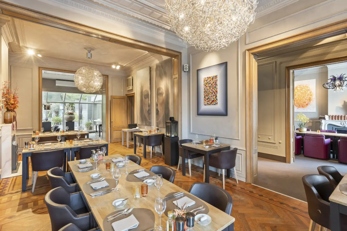 Handelszaak te  koop in Sint-Eloois-Vijve 8793 725000.00€  slaapkamers 500.00m² - Zoekertje 650858