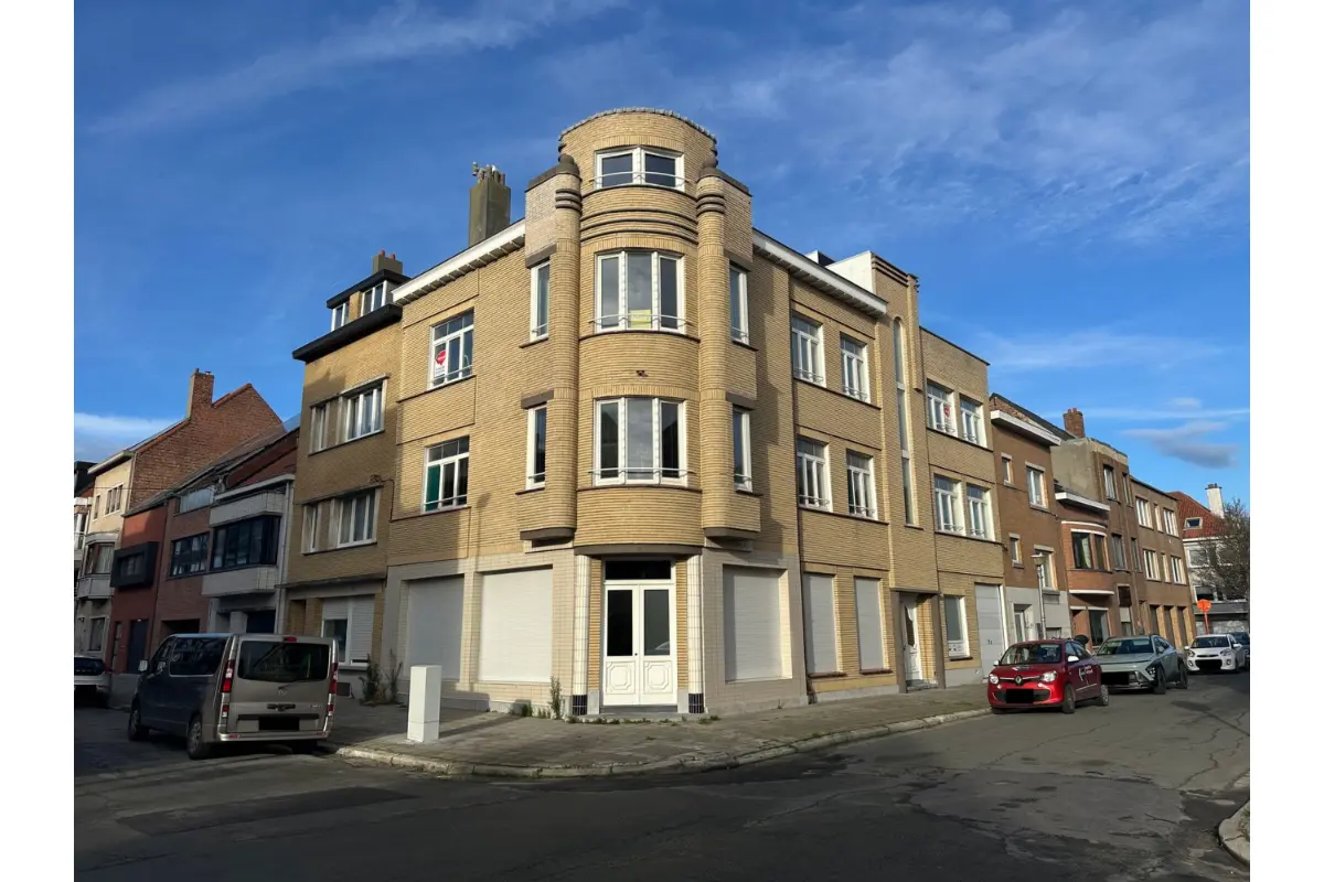 Appartement te  in Oostende 8400 825.00€ 2 slaapkamers 81.84m² - Zoekertje 651234
