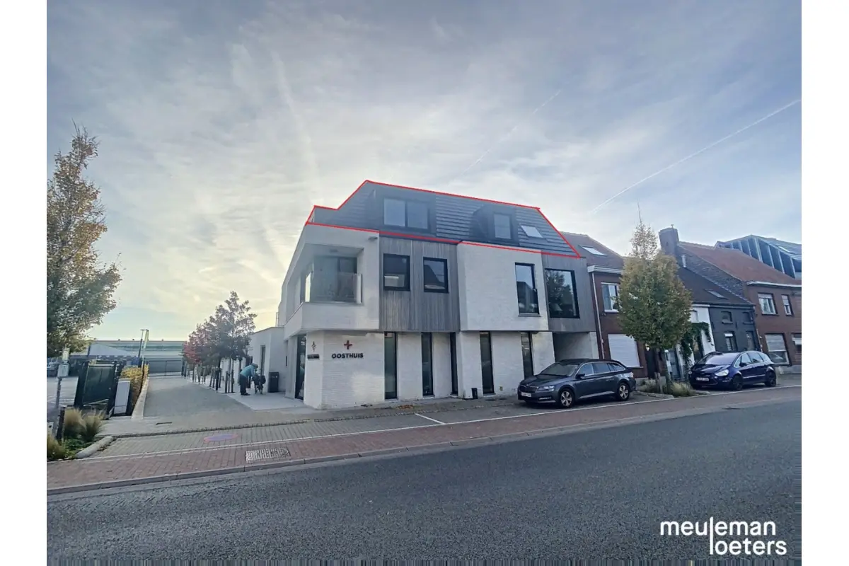 Penthouse te  huur in Oostkamp 8020 995.00€ 2 slaapkamers 94.00m² - Zoekertje 651089