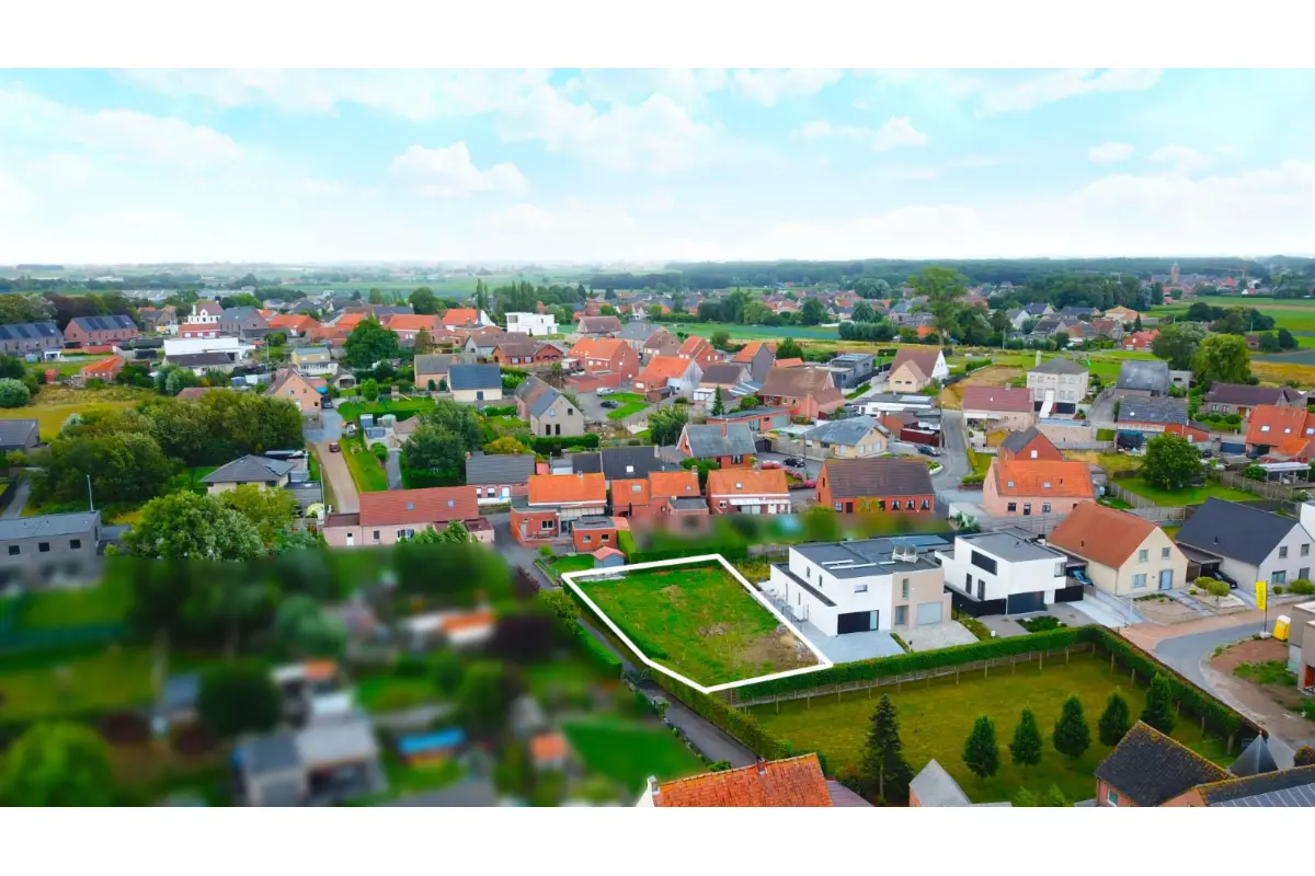 Grond te  koop in Houthulst 8650 109000.00€  slaapkamers m² - Zoekertje 651794